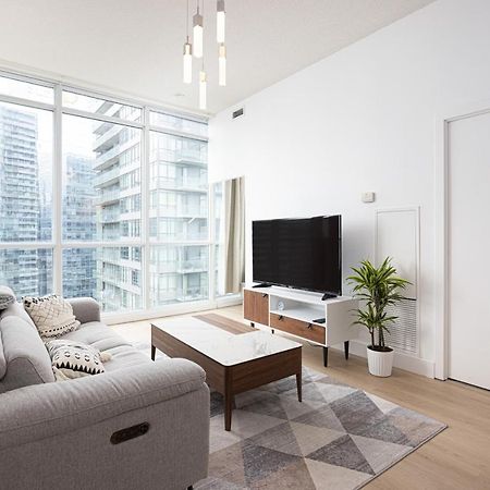 Newly Renovated Cozy Condo/Union Station Торонто Экстерьер фото